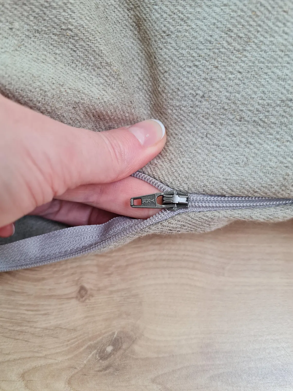 Pet Bed in Natural Non-dyed Dark Grey Linen Fabric Filled Mat Carpet House for Cats Organic