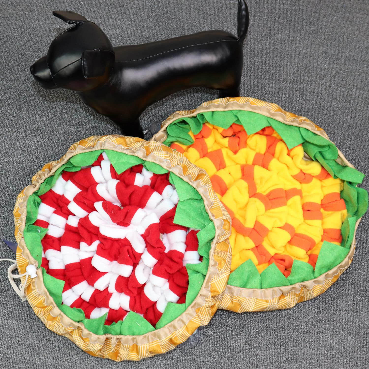 Interactive Pet Snuffle Mat – Anti-choking Slow Feeding Mat for Dogs, Training & Foraging Toy